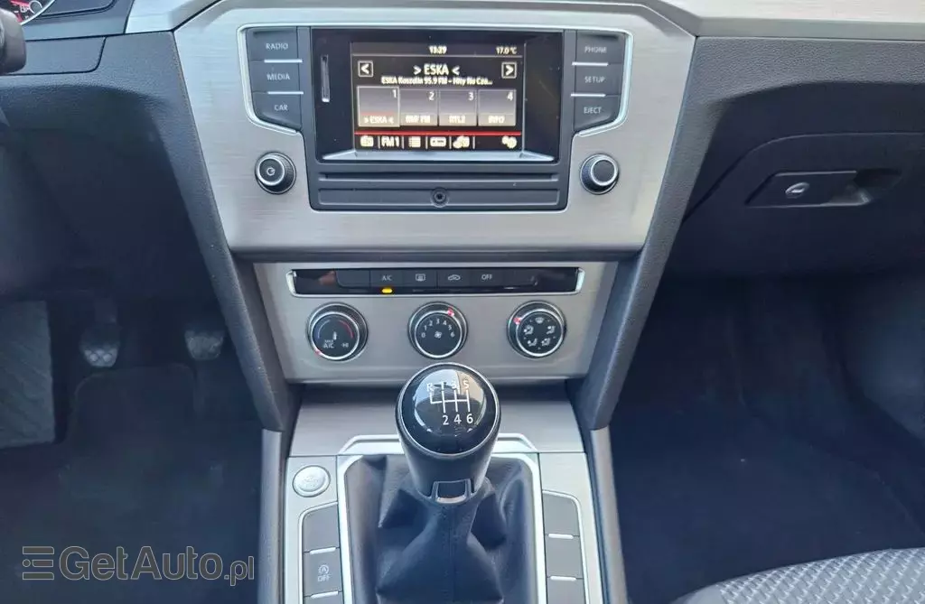 VOLKSWAGEN Passat 1.4 TSI (150 KM) ACT