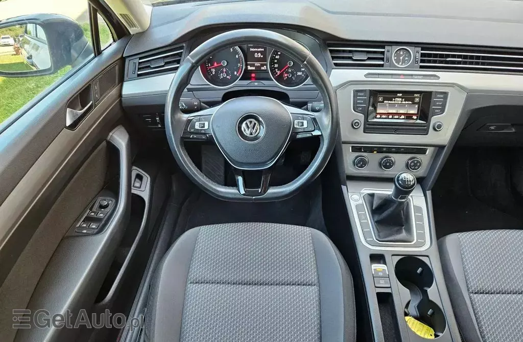 VOLKSWAGEN Passat 1.4 TSI (150 KM) ACT