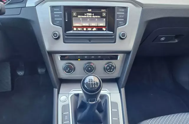 VOLKSWAGEN Passat 1.4 TSI (150 KM) ACT