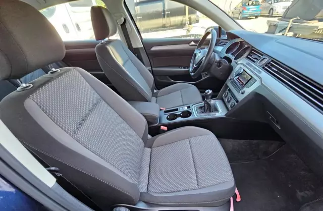 VOLKSWAGEN Passat 1.4 TSI (150 KM) ACT