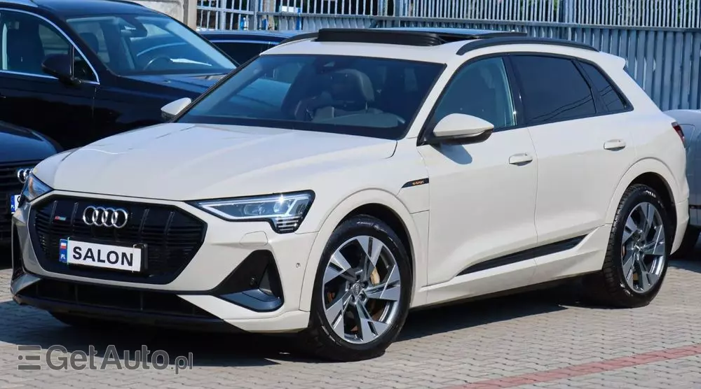 AUDI E-tron 50 quattro S line