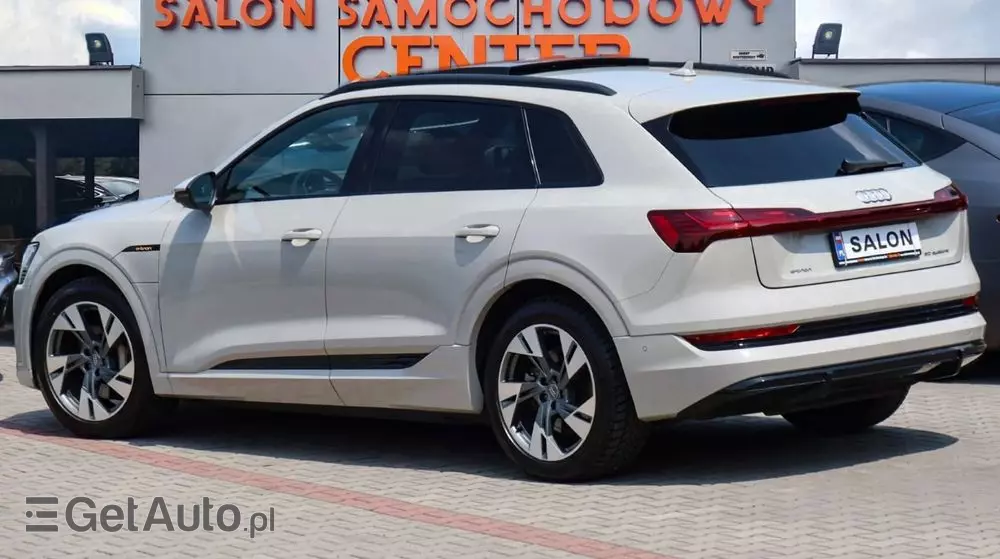 AUDI E-tron 50 quattro S line