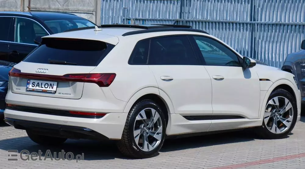 AUDI E-tron 50 quattro S line