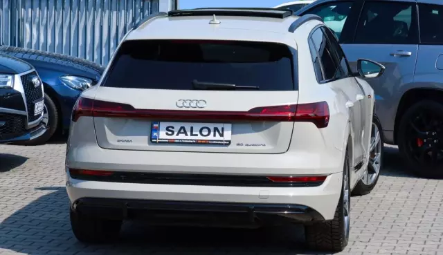 AUDI E-tron 50 quattro S line