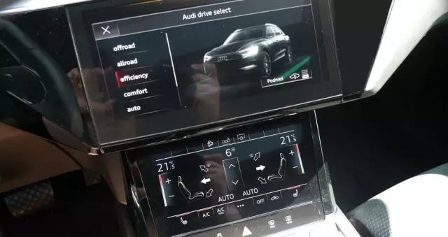 AUDI E-tron 50 quattro S line