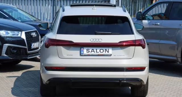 AUDI E-tron 50 quattro S line