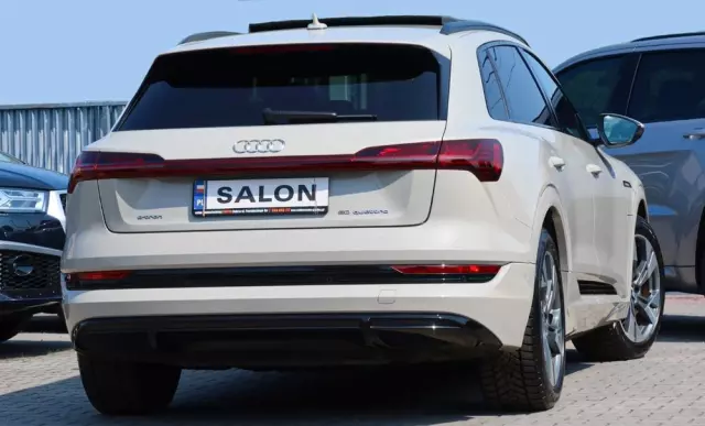 AUDI E-tron 50 quattro S line
