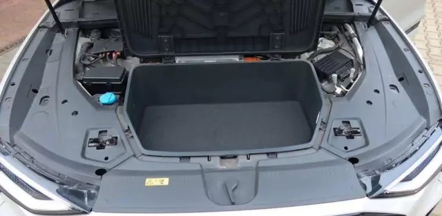 AUDI E-tron 50 quattro S line