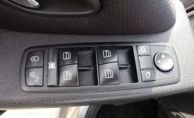 MERCEDES-BENZ Klasa B 