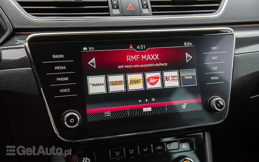 SKODA Superb 2.0 TDI DSG Sportline