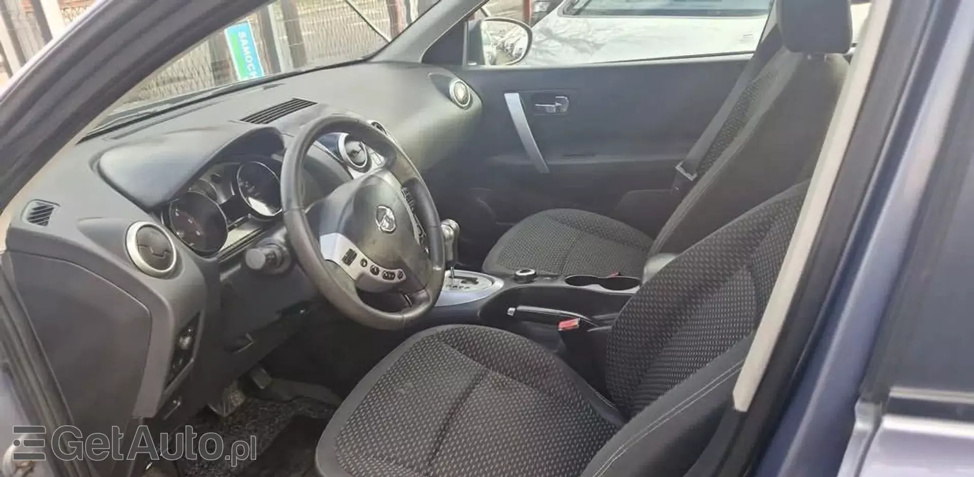 NISSAN Qashqai 2.0 (141 KM) 4x4 CVT