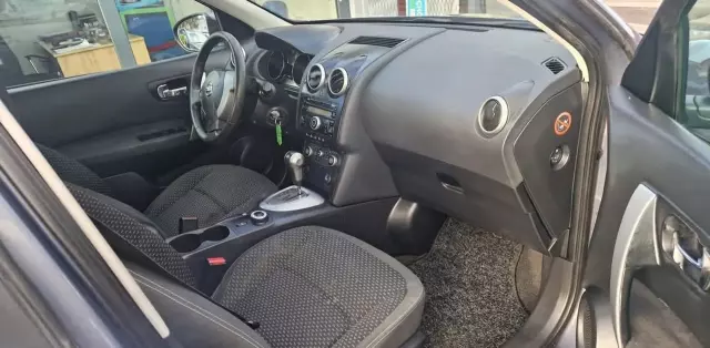 NISSAN Qashqai 2.0 (141 KM) 4x4 CVT