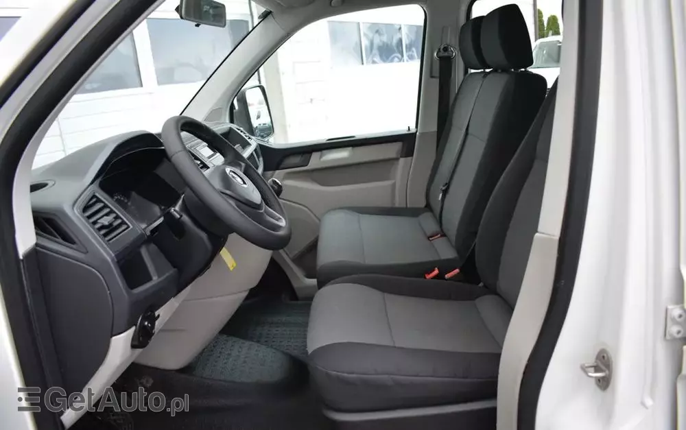 VOLKSWAGEN TRANSPORTER T6 DOKA SELAN // 