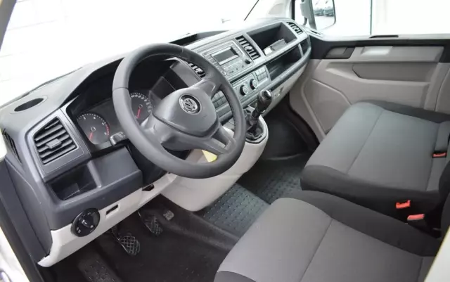 VOLKSWAGEN TRANSPORTER T6 DOKA SELAN // 