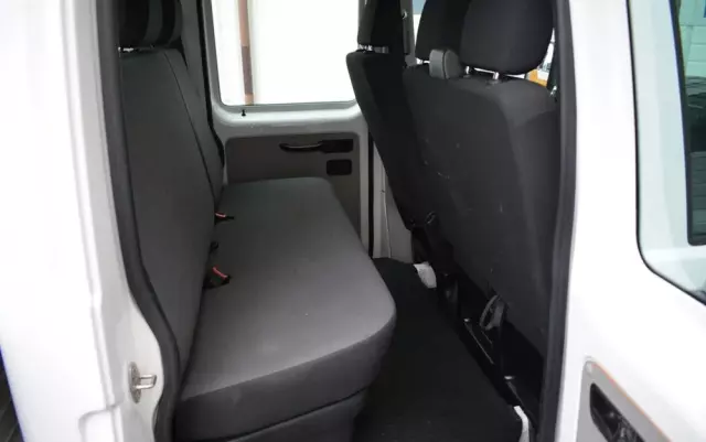 VOLKSWAGEN TRANSPORTER T6 DOKA SELAN // 