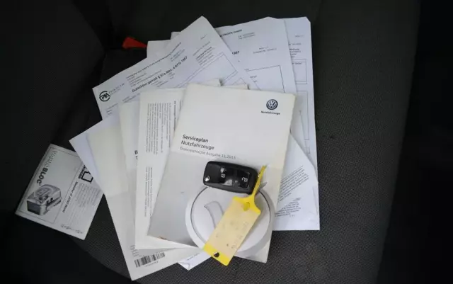 VOLKSWAGEN TRANSPORTER T6 DOKA SELAN // 