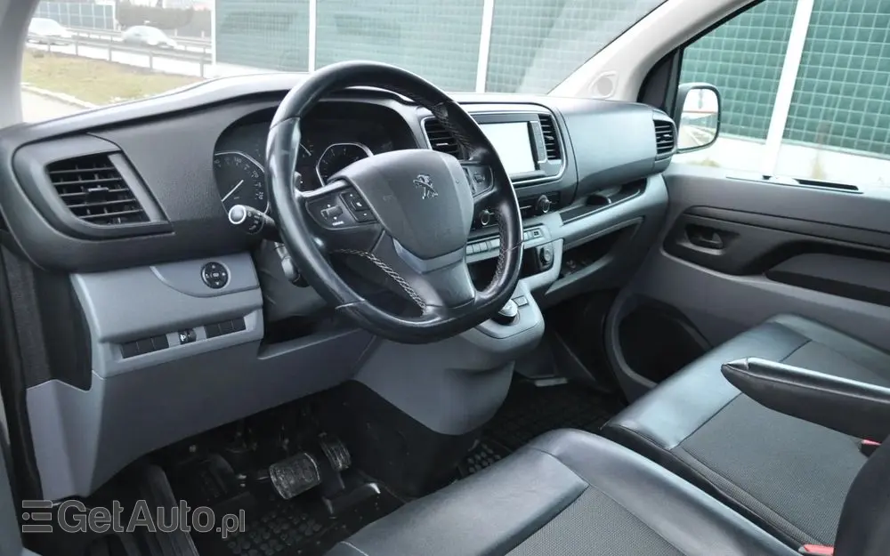 PEUGEOT EXPERT 2.0 HDI 177 KM AUTOMAT IZOTERMA KRAJOWY BEZWYPADKOWY I WŁAŚCICIEL Drzwi przesuwne z dwóch stron 