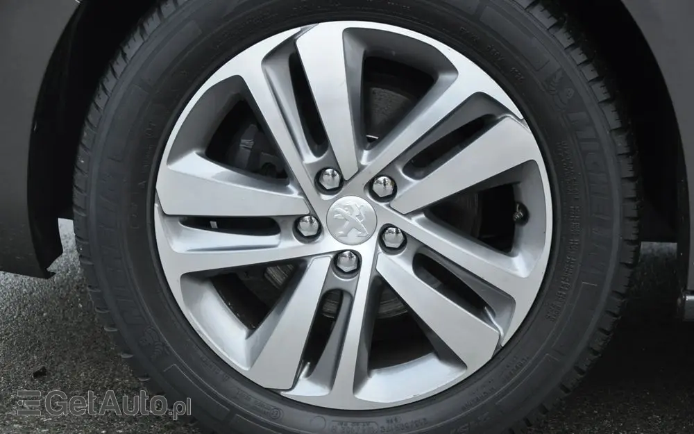 PEUGEOT EXPERT 2.0 HDI 177 KM AUTOMAT IZOTERMA KRAJOWY BEZWYPADKOWY I WŁAŚCICIEL Drzwi przesuwne z dwóch stron 