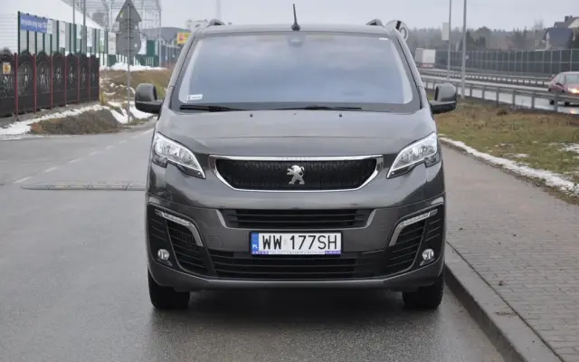 PEUGEOT EXPERT 2.0 HDI 177 KM AUTOMAT IZOTERMA KRAJOWY BEZWYPADKOWY I WŁAŚCICIEL Drzwi przesuwne z dwóch stron 