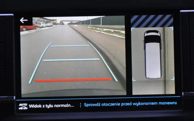 PEUGEOT EXPERT 2.0 HDI 177 KM AUTOMAT IZOTERMA KRAJOWY BEZWYPADKOWY I WŁAŚCICIEL Drzwi przesuwne z dwóch stron 