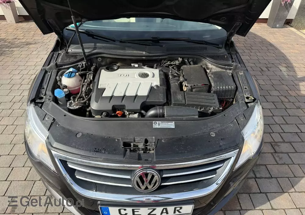 VOLKSWAGEN Passat CC 