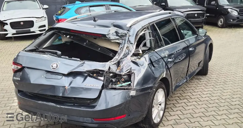 SKODA Superb 1.6 TDI DSG Ambition