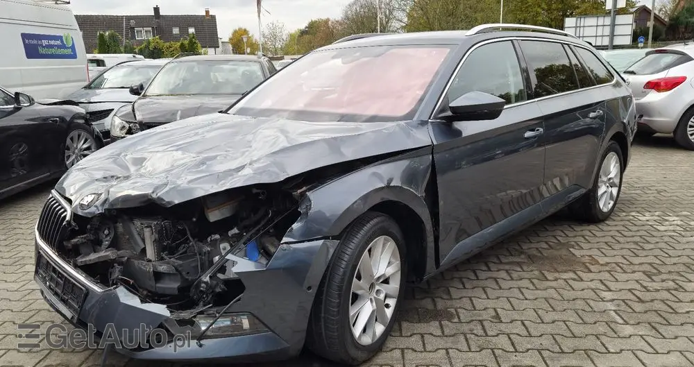 SKODA Superb 1.6 TDI DSG Ambition