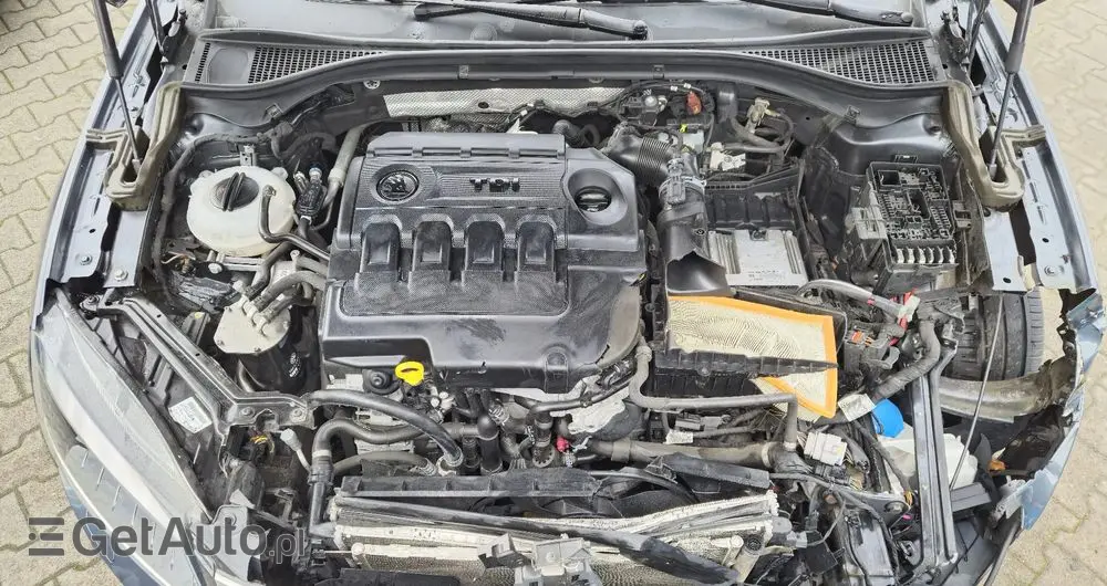 SKODA Superb 1.6 TDI DSG Ambition