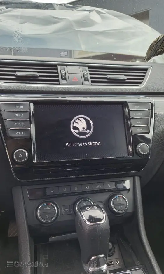 SKODA Superb 1.6 TDI DSG Ambition