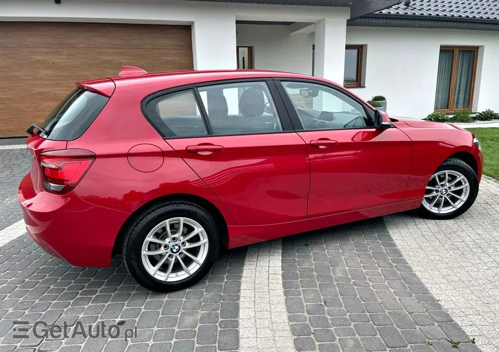 BMW Seria 1 116i Sport Line