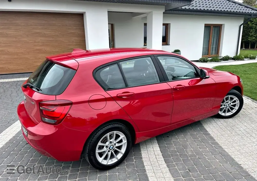 BMW Seria 1 116i Sport Line