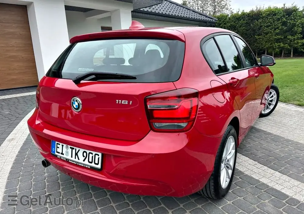 BMW Seria 1 116i Sport Line
