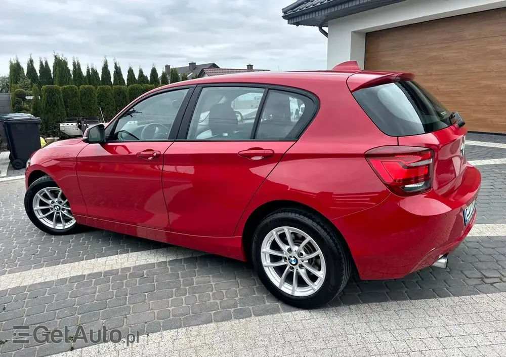 BMW Seria 1 116i Sport Line