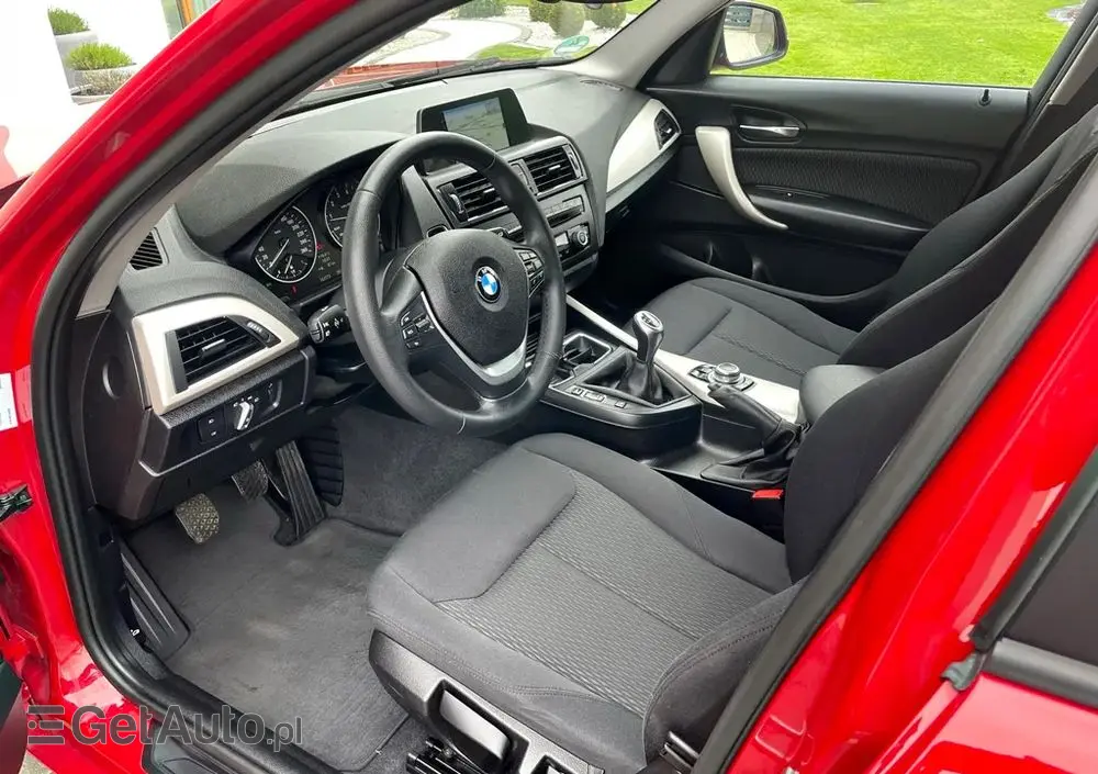 BMW Seria 1 116i Sport Line