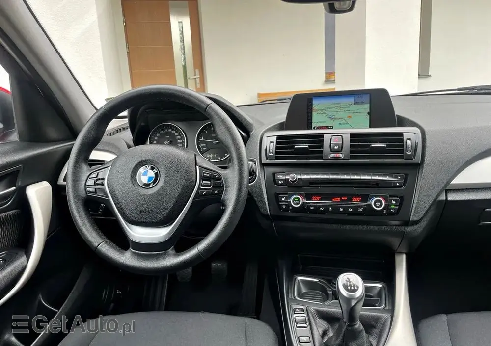 BMW Seria 1 116i Sport Line