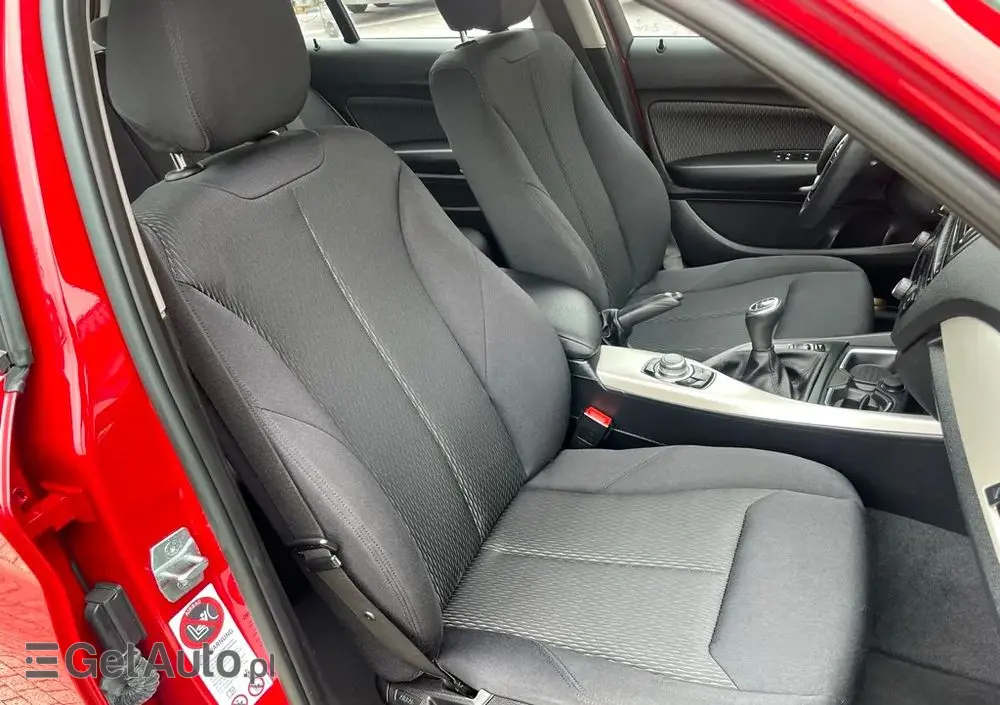 BMW Seria 1 116i Sport Line