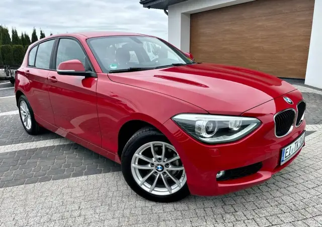BMW Seria 1 116i Sport Line