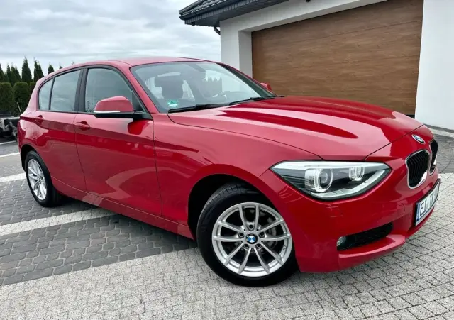 BMW Seria 1 116i Sport Line