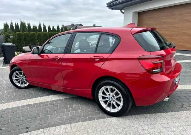 BMW Seria 1 116i Sport Line