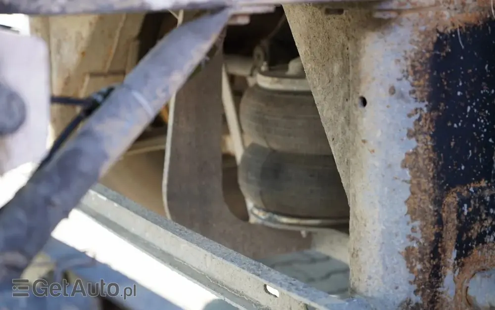 BENALU WYWROTKA / 24 m3 / ALUMINIOWA / OŚ PODNOSZONA / WAGA: 5 300 KG / ELEKTRYCZNA PLANDEKA / ALUFELGI  W 