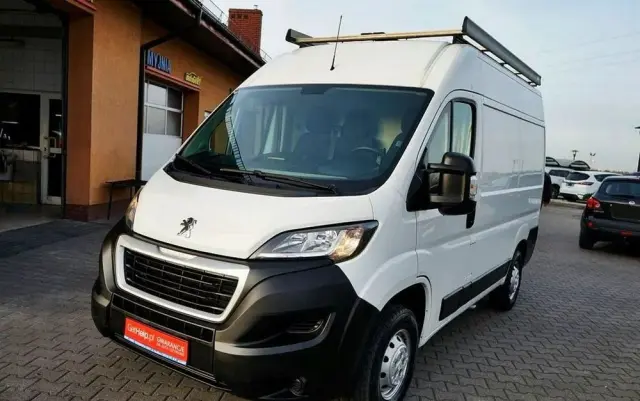 PEUGEOT Boxer 