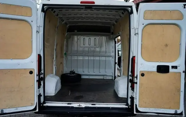 PEUGEOT Boxer 