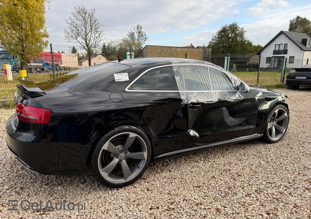 AUDI RS5 Coupé 