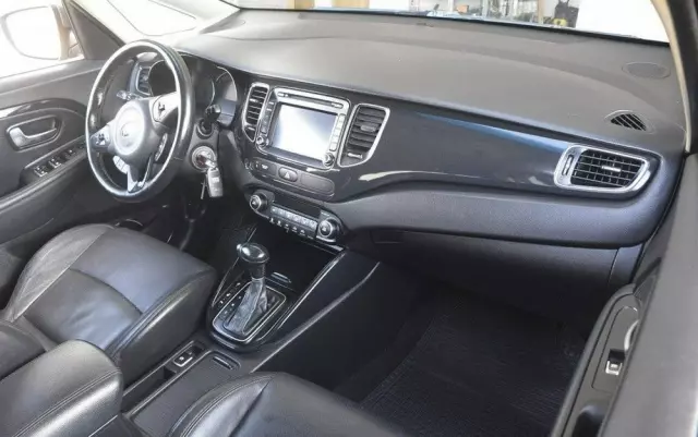 KIA Carens 2.0 GDI Automatik Vision