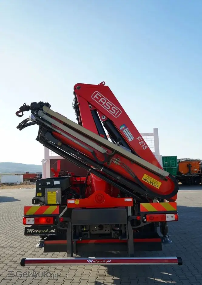 RENAULT C 430 / 6x4 / SKRZYNIOWY 7,2 M + HDS FASSI F215A / WYSÓW 10 M / STEROWANIE RADIOWE / WIDŁY / ROTATOR 