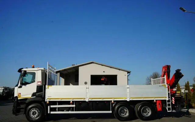 RENAULT C 430 / 6x4 / SKRZYNIOWY 7,2 M + HDS FASSI F215A / WYSÓW 10 M / STEROWANIE RADIOWE / WIDŁY / ROTATOR 