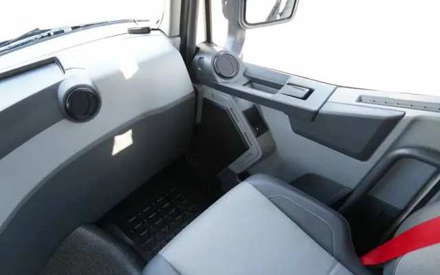 RENAULT C 430 / 6x4 / SKRZYNIOWY 7,2 M + HDS FASSI F215A / WYSÓW 10 M / STEROWANIE RADIOWE / WIDŁY / ROTATOR 