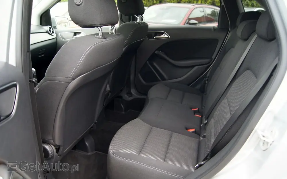 MERCEDES-BENZ Klasa B 180 Style