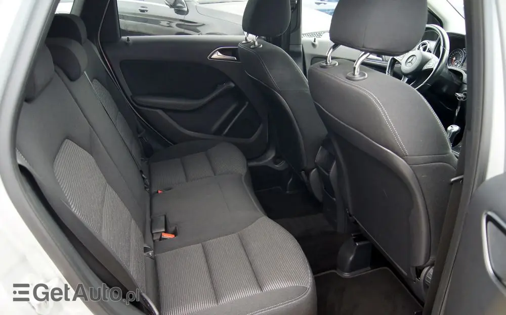 MERCEDES-BENZ Klasa B 180 Style