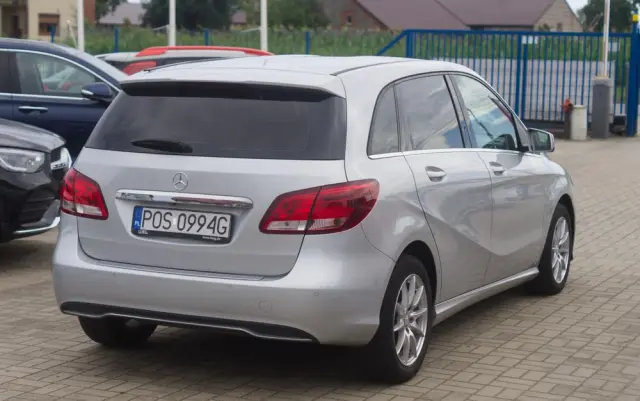 MERCEDES-BENZ Klasa B 180 Style